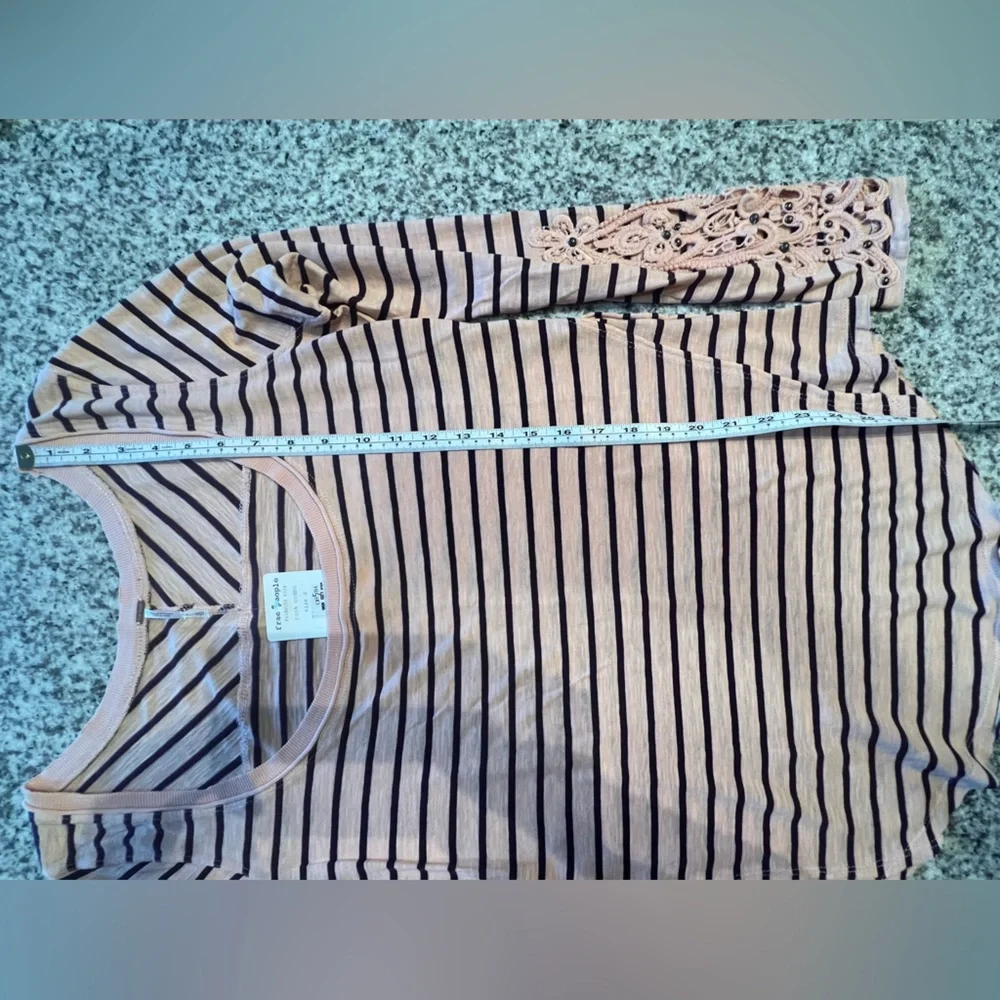 Free People 100% Cotton Pink/Purple Striped Scoop Neck Top with Lace Cuffs - Picture 7 of 10